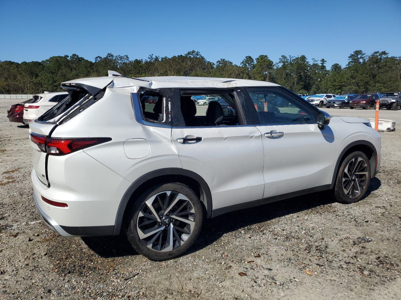 2022 MITSUBISHI OUTLANDER SE VIN:JA4J4UA80NZ063780