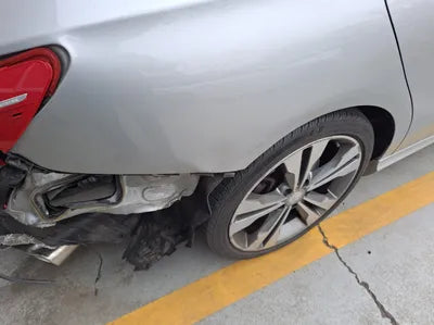 2015 Mercedes-Benz CLA 200 WDDSJ0CB5FN241931 VIN:WDDSJ0CB5FN241931