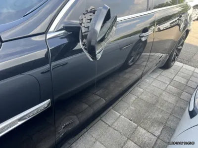 2018 Jaguar XJ VIN: