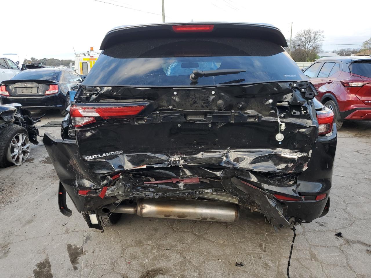 2024 MITSUBISHI OUTLANDER SEL VIN:JA4J4WA81RZ039893