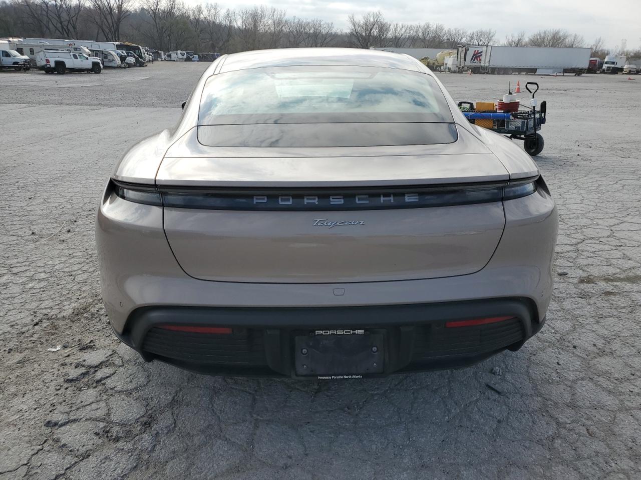 2022 PORSCHE TAYCAN  VIN:WP0AA2Y10NSA13050