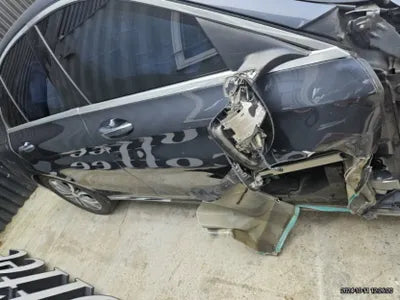 2016 Mercedes-Benz C 220 VIN: