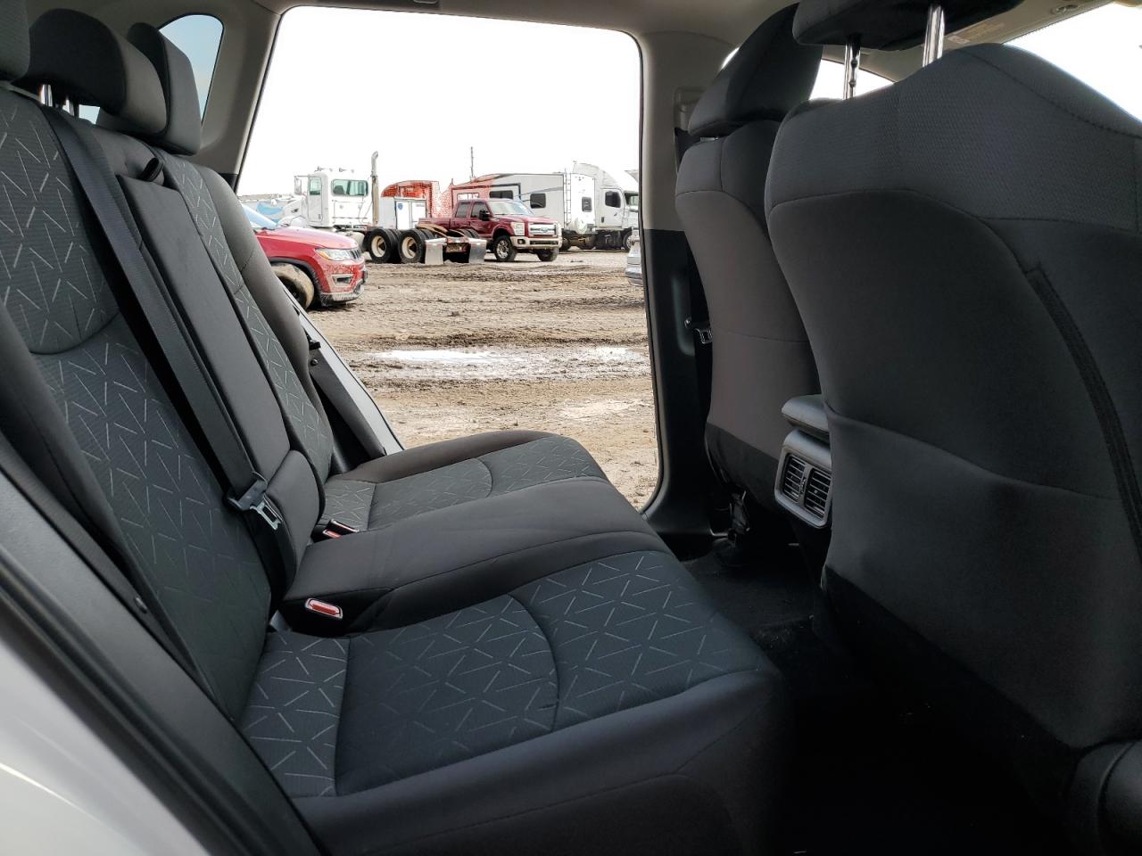 2024 TOYOTA RAV4 XLE VIN:2T3W1RFV6RW306370