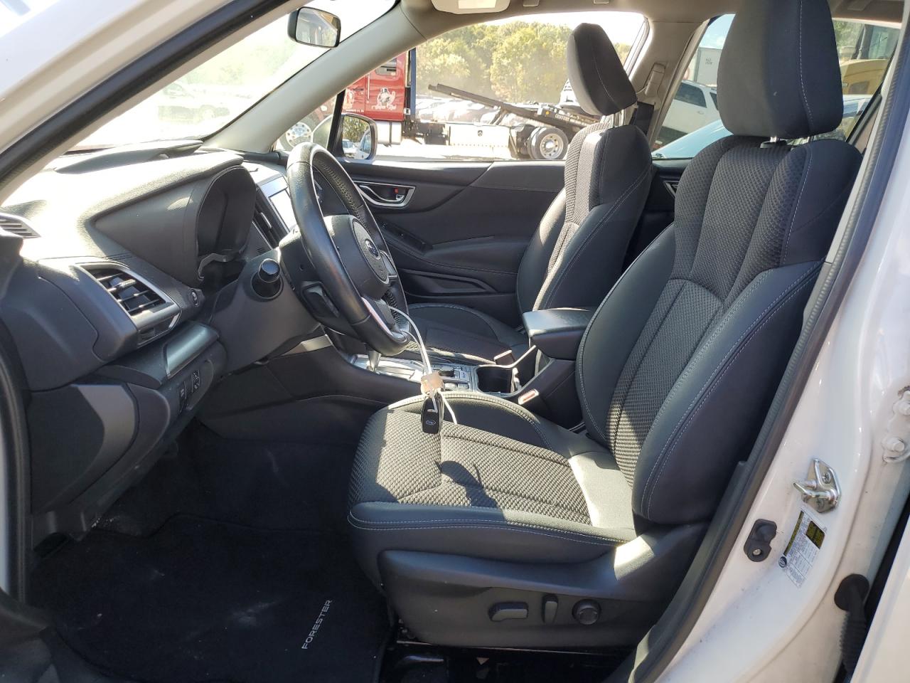 2022 SUBARU FORESTER PREMIUM VIN:JF2SKADC3NH440057