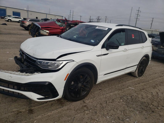 2022 VOLKSWAGEN TIGUAN SE R-LINE BLACK VIN:3VVCB7AX2NM026276