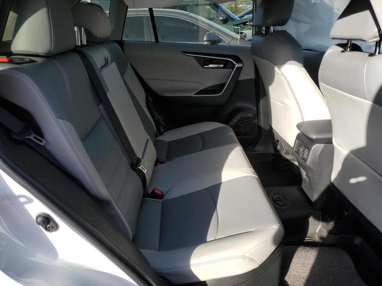 2024 TOYOTA RAV4 XLE PREMIUM VIN:4T3B6RFV1RU148939