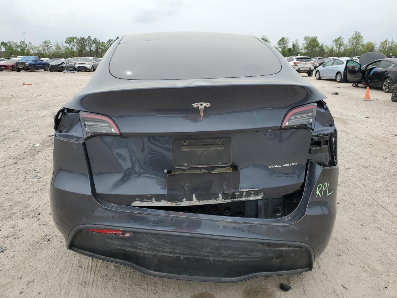 2022 TESLA MODEL Y  VIN:7SAYGDEE1NF315198