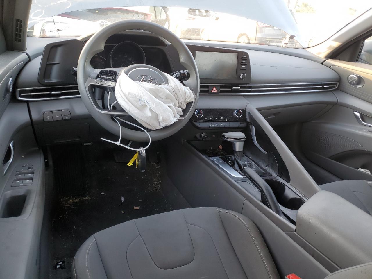 2023 HYUNDAI ELANTRA SEL VIN:KMHLM4AG1PU390822