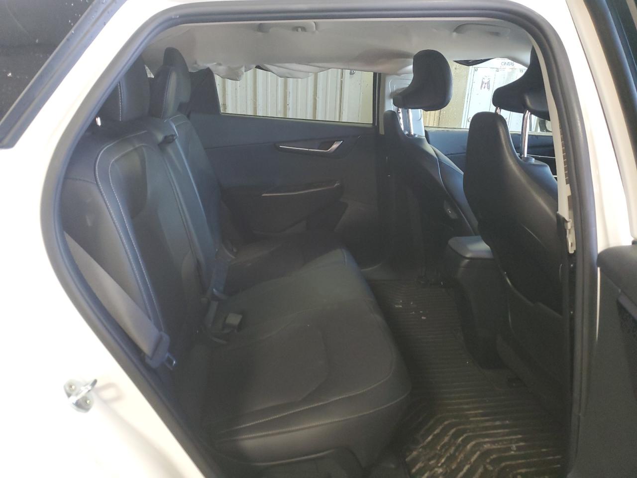 2022 KIA EV6 LIGHT VIN:KNDC3DLC2N5034114