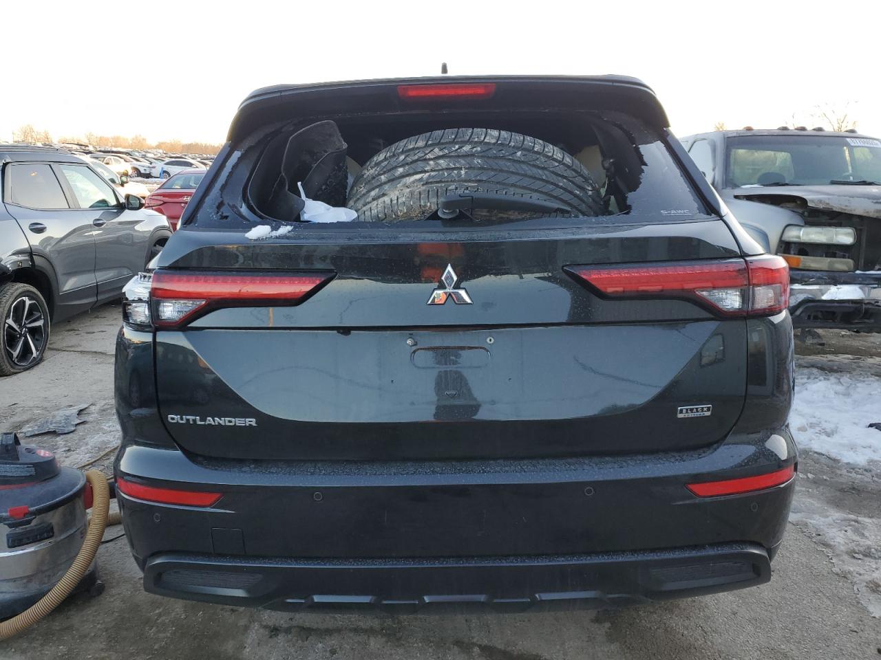 2023 MITSUBISHI OUTLANDER SEL VIN:JA4J4VA8XPZ037843