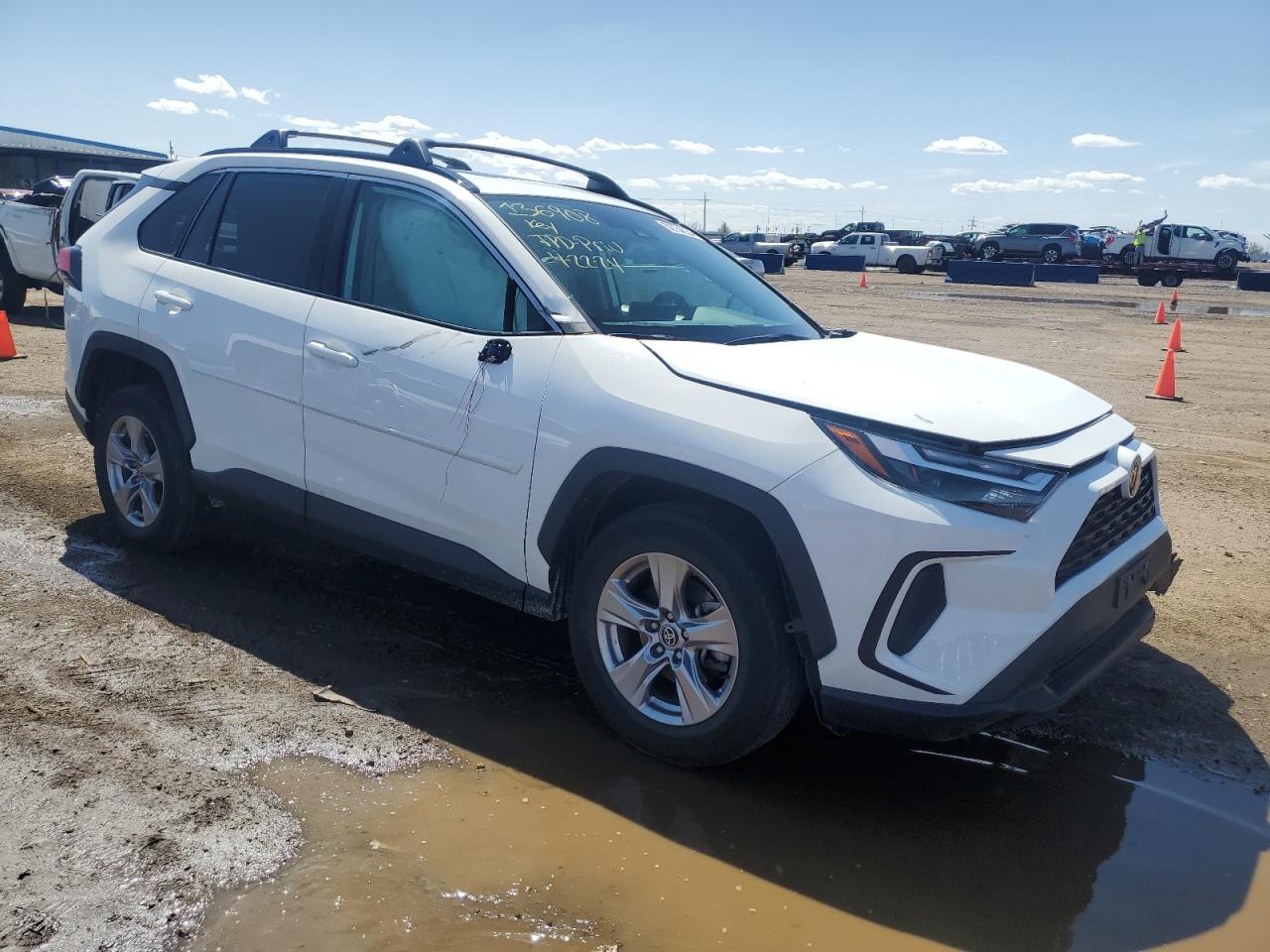 2023 TOYOTA RAV4 XLE VIN:2T3P1RFV5PW380039