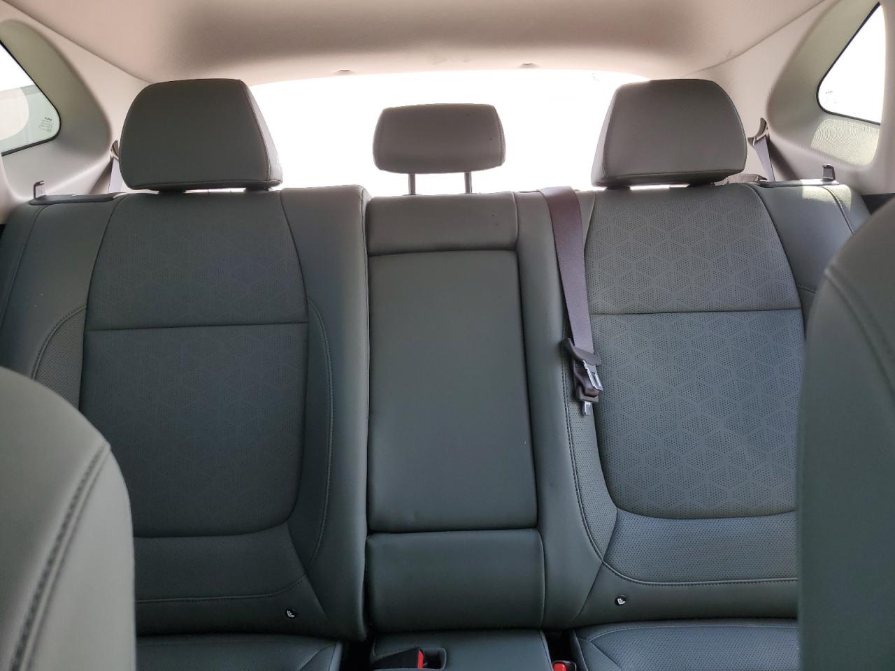 2024 KIA SELTOS SX VIN:KNDETCA79R7495300