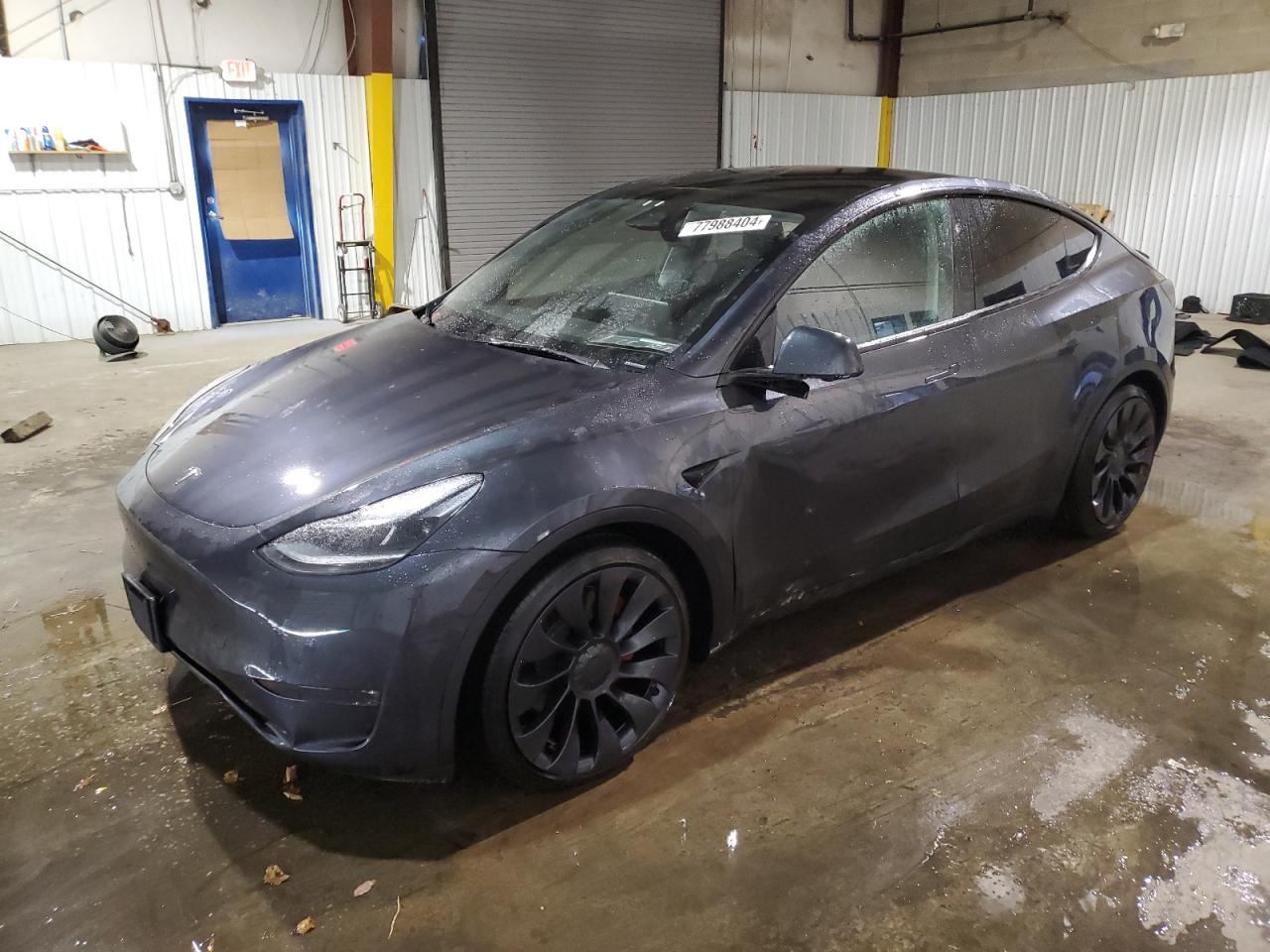 2024 TESLA MODEL Y  VIN:7SAYGDEF9RA281040