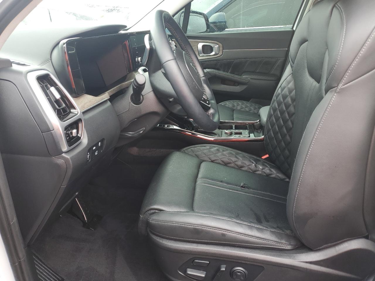 2022 KIA SORENTO SX VIN:5XYRKDLF1NG133893