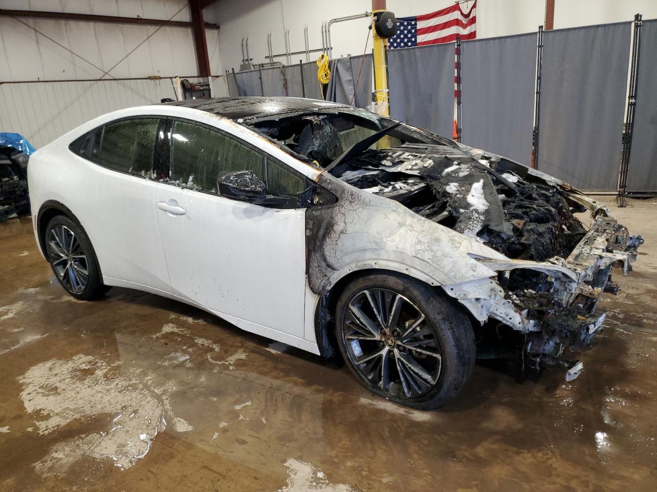 2023 TOYOTA PRIUS LE VIN:JTDACAAU2P3011030