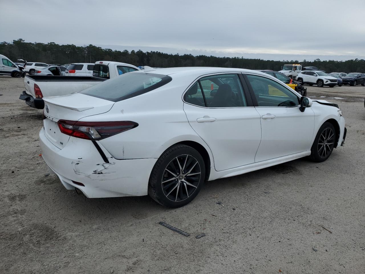 2022 TOYOTA CAMRY SE VIN:4T1G11AK7NU632426