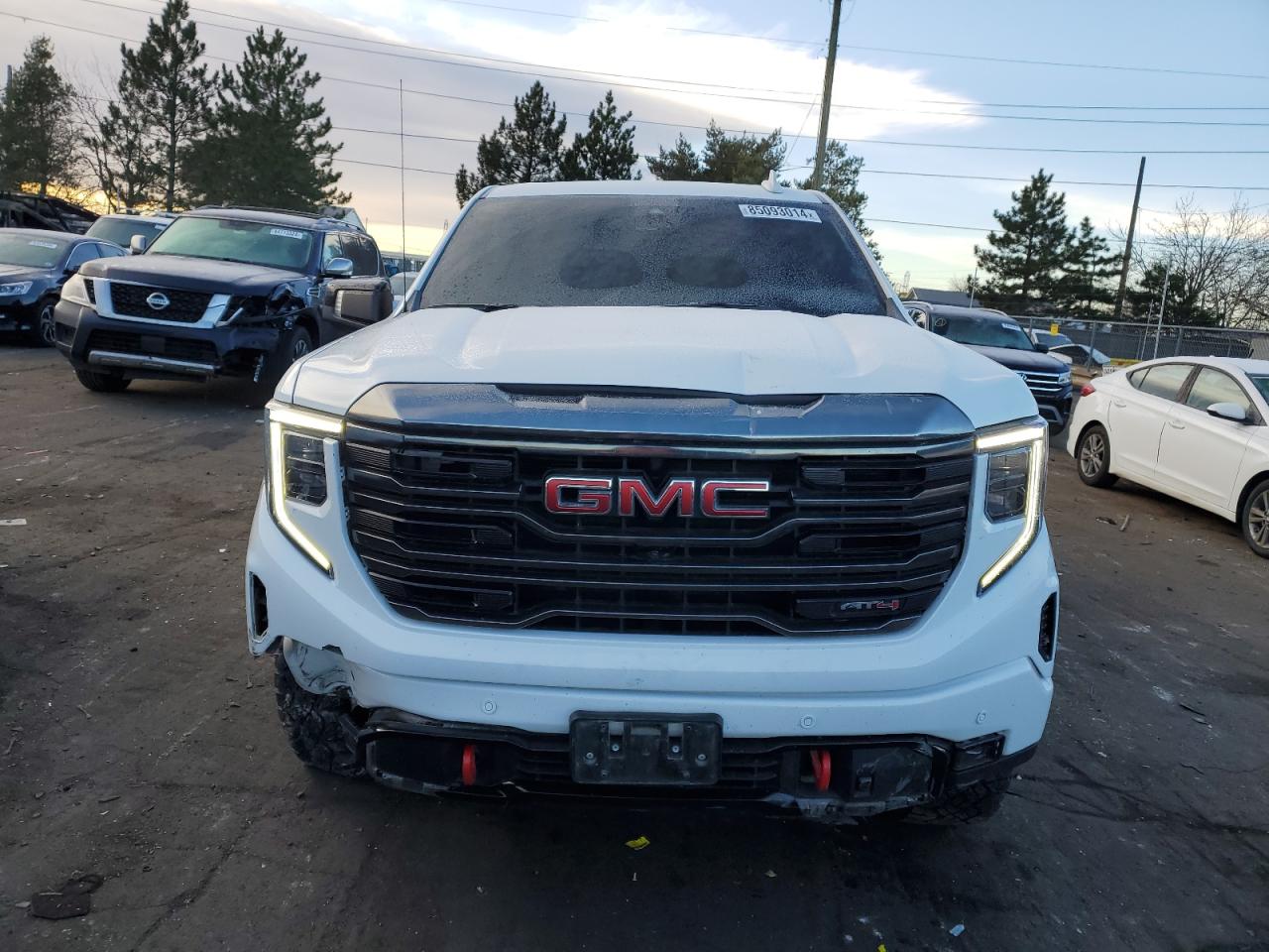 2023 GMC SIERRA K1500 AT4 VIN:1GTUUEE88PZ190606