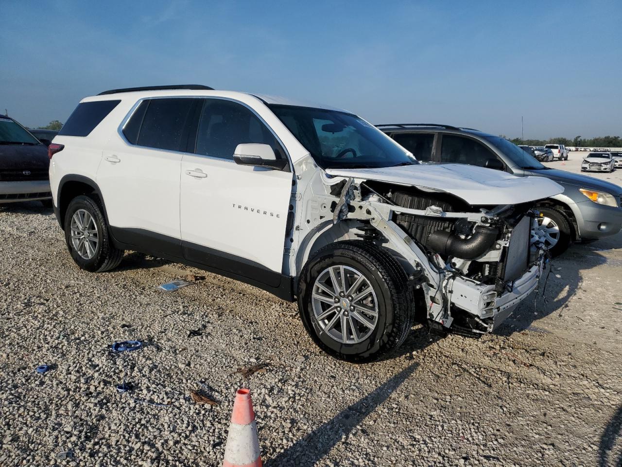 2023 CHEVROLET TRAVERSE LT VIN:1GNERGKW2PJ272390