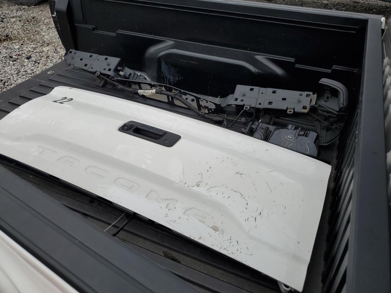 2022 TOYOTA TACOMA ACCESS CAB VIN:3TYRX5GNXNT055114