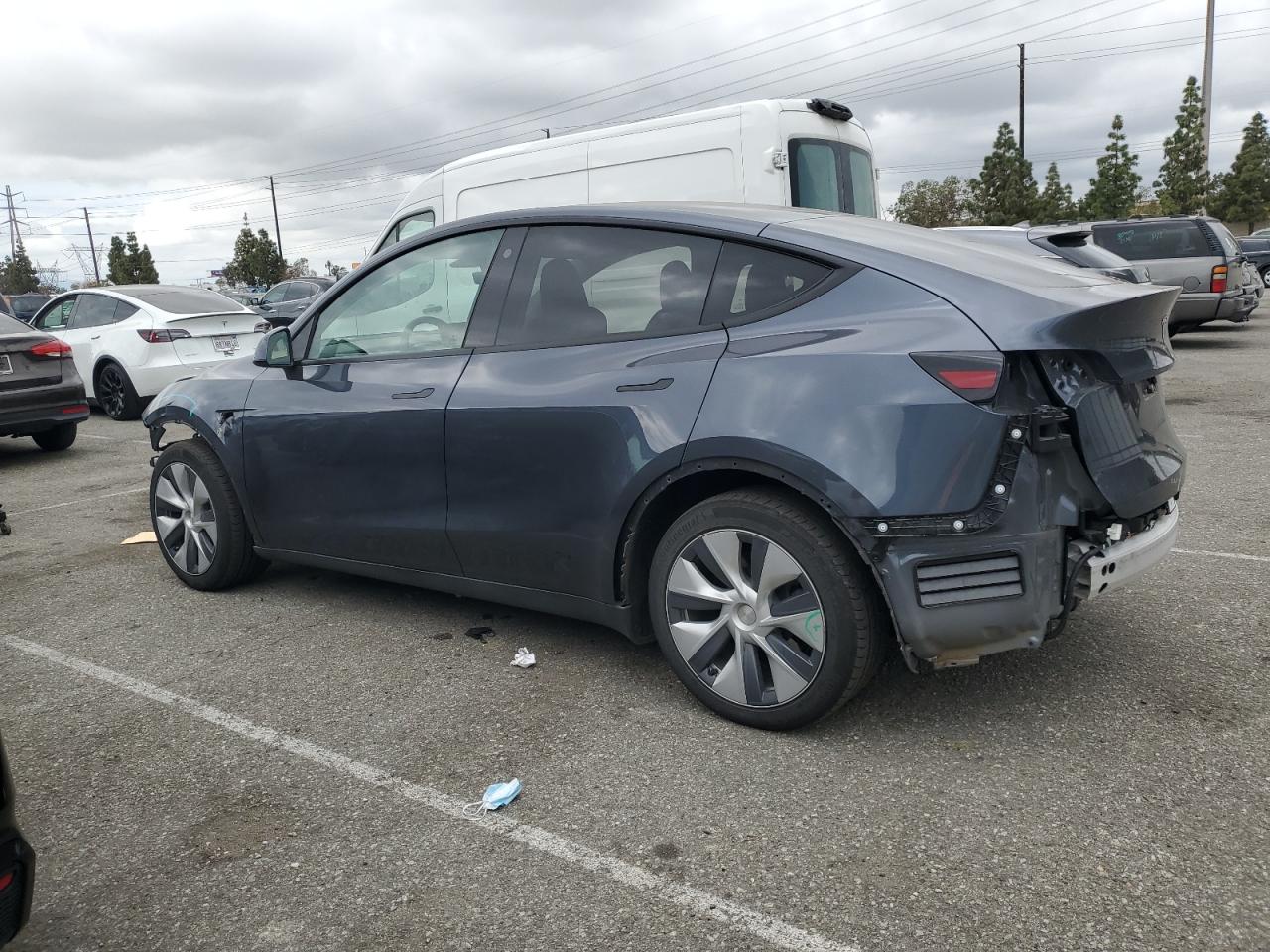 2023 TESLA MODEL Y  VIN:7SAYGDEE7PA059424