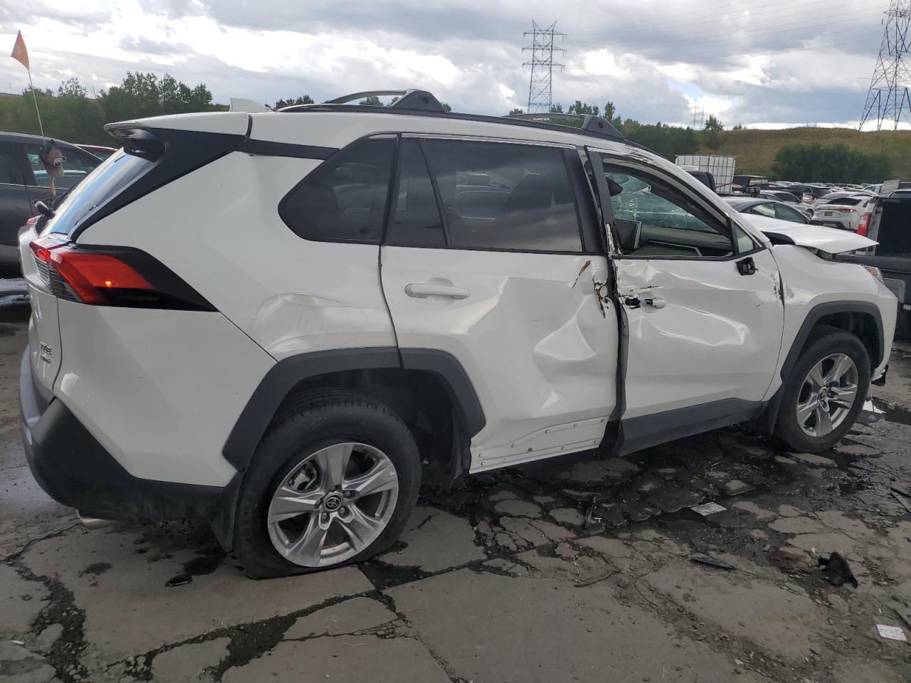 2023 TOYOTA RAV4 XLE VIN:2T3P1RFV8PC374480