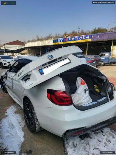 2020 BMW 320 WBA8T5108MCF07366 VIN:WBA8T5108MCF07366