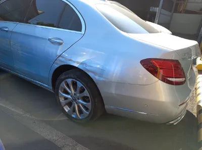 2018 Mercedes-Benz E 220 WDDZF0EB8JA304579 VIN:WDDZF0EB8JA304579