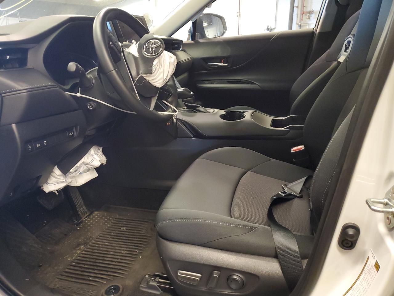 2023 TOYOTA VENZA LE VIN:JTEAAAAH8PJ131544