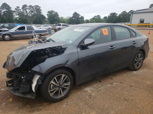 2023 KIA FORTE LX VIN:3KPF24AD7PE651706