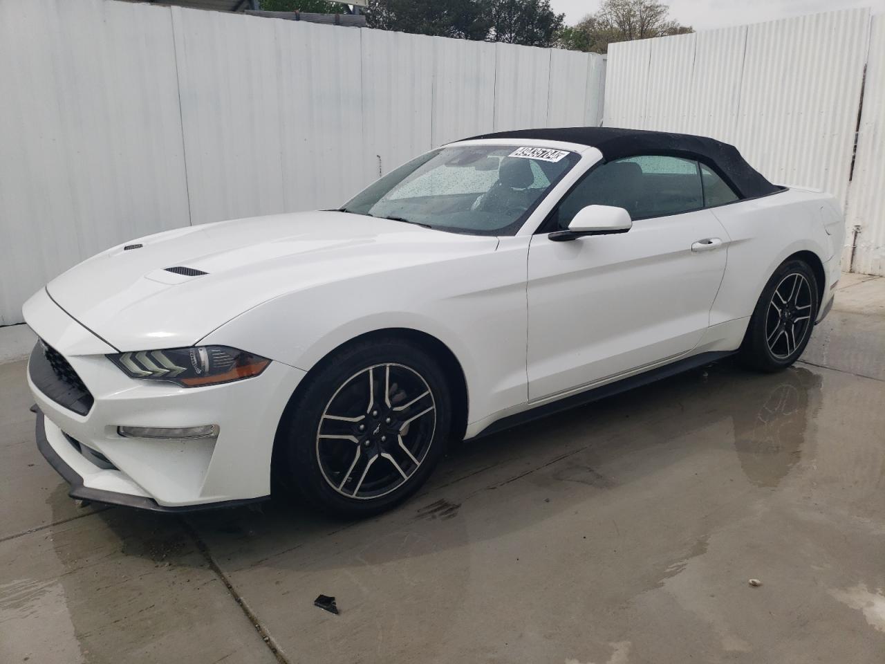 2022 FORD MUSTANG  VIN:1FATP8UH5N5124983