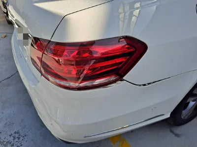 2015 Mercedes-Benz E 200 VIN: