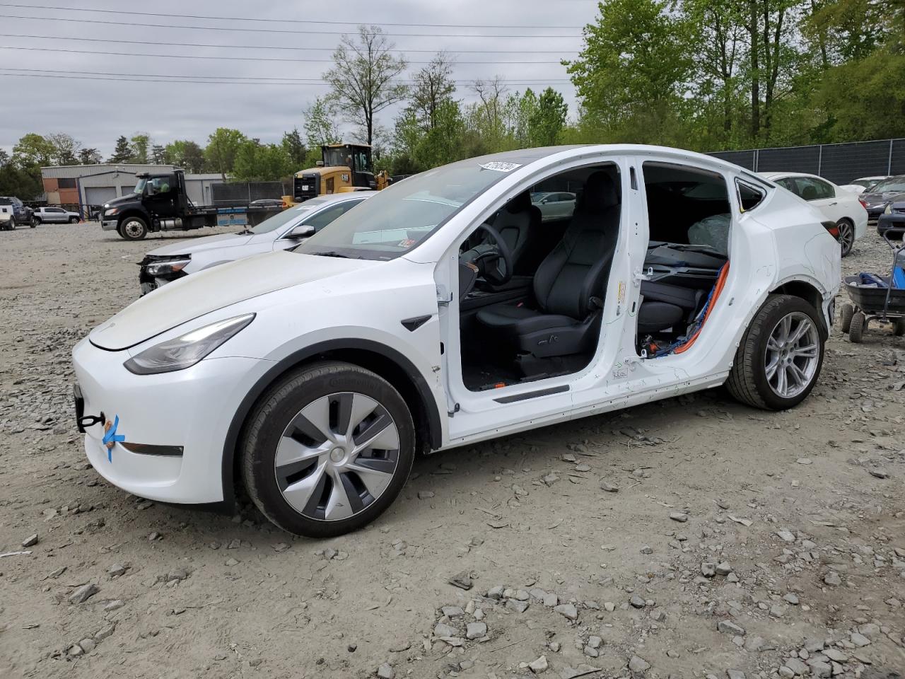 2023 TESLA MODEL Y  VIN:7SAYGDEE9PA103777