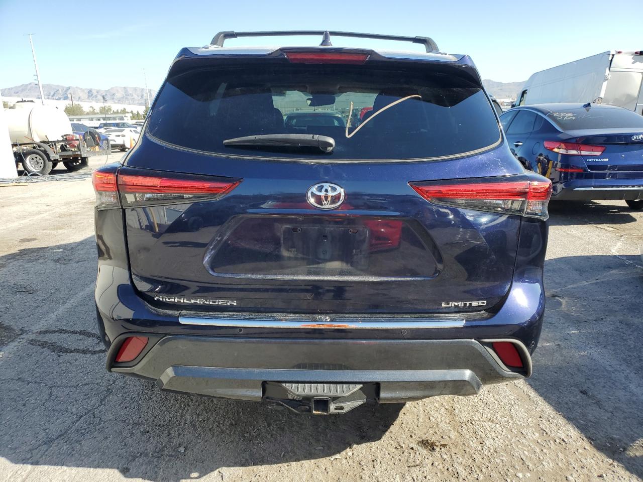 2022 TOYOTA HIGHLANDER LIMITED VIN:5TDYZRAH2NS094338