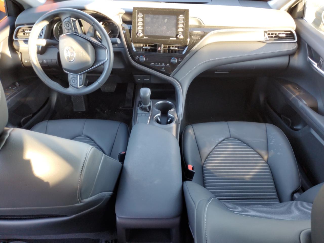 2022 TOYOTA CAMRY SE VIN:4T1G11AK7NU655673