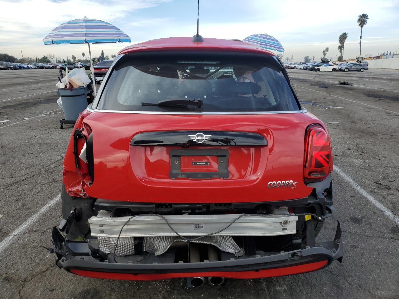 2024 MINI COOPER S VIN:WMW53DK0XR2V31528