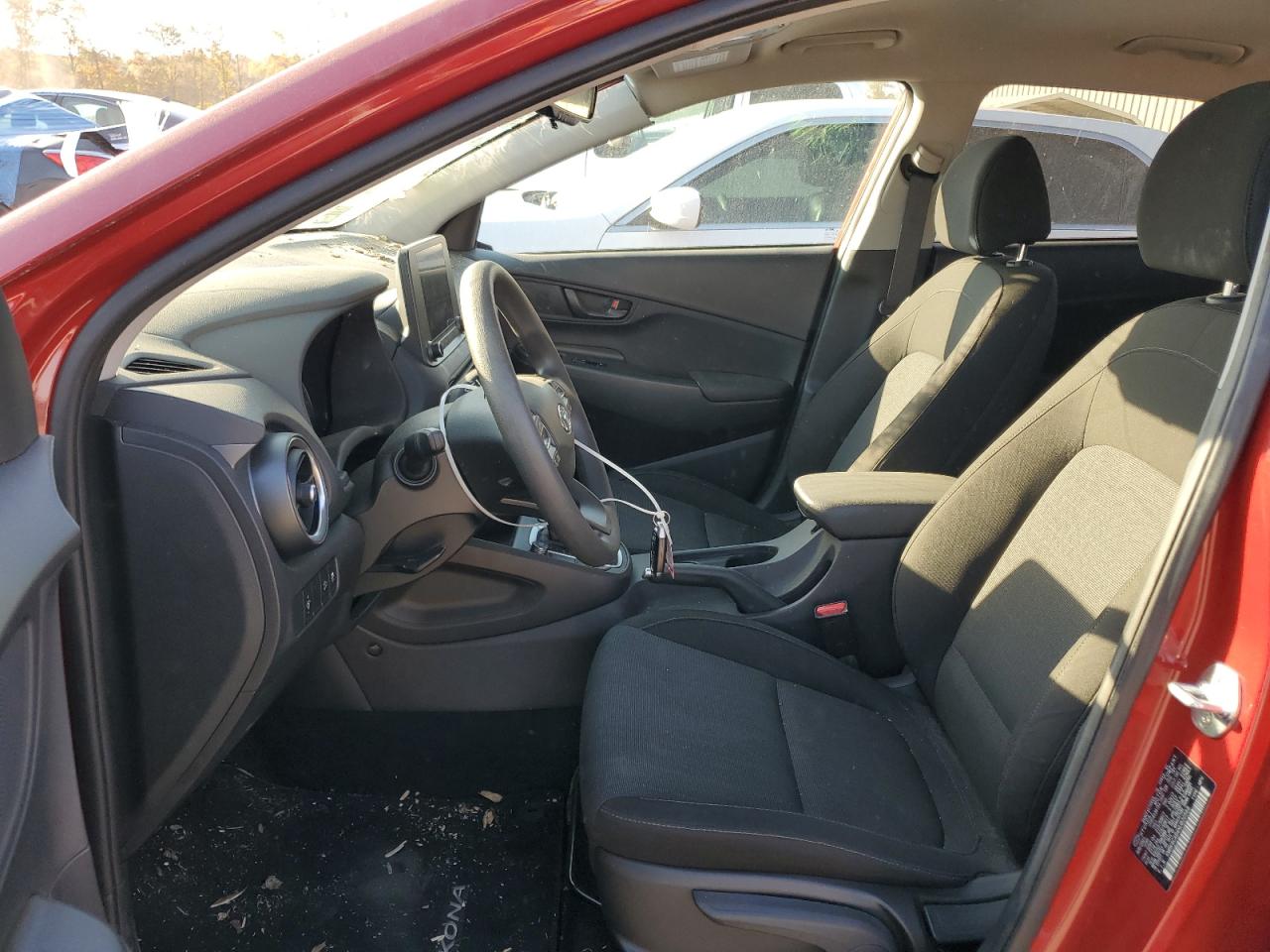 2022 HYUNDAI KONA SEL VIN:KM8K6CAB4NU820568