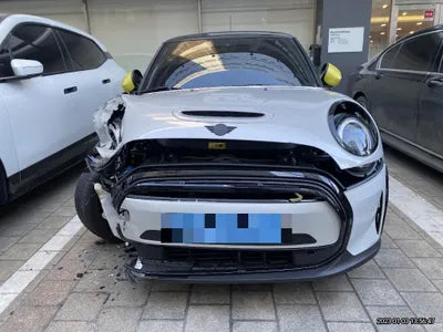 2022 MINI Cooper VIN: