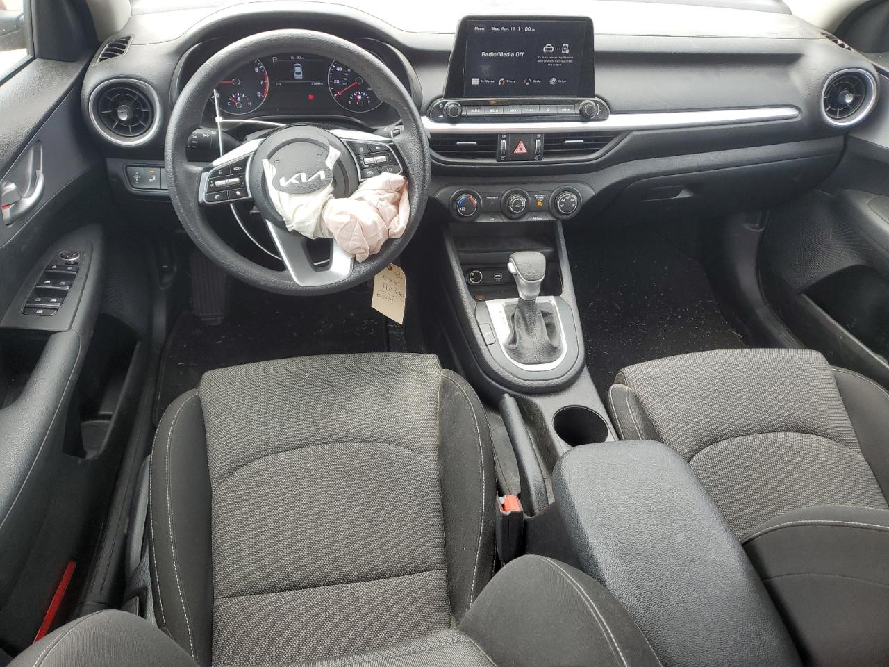 2023 KIA FORTE LX VIN:3KPF24AD9PE543393