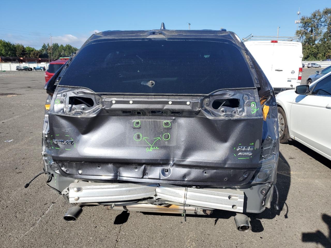 2022 TOYOTA RAV4 XLE VIN:2T3P1RFV8NC319881