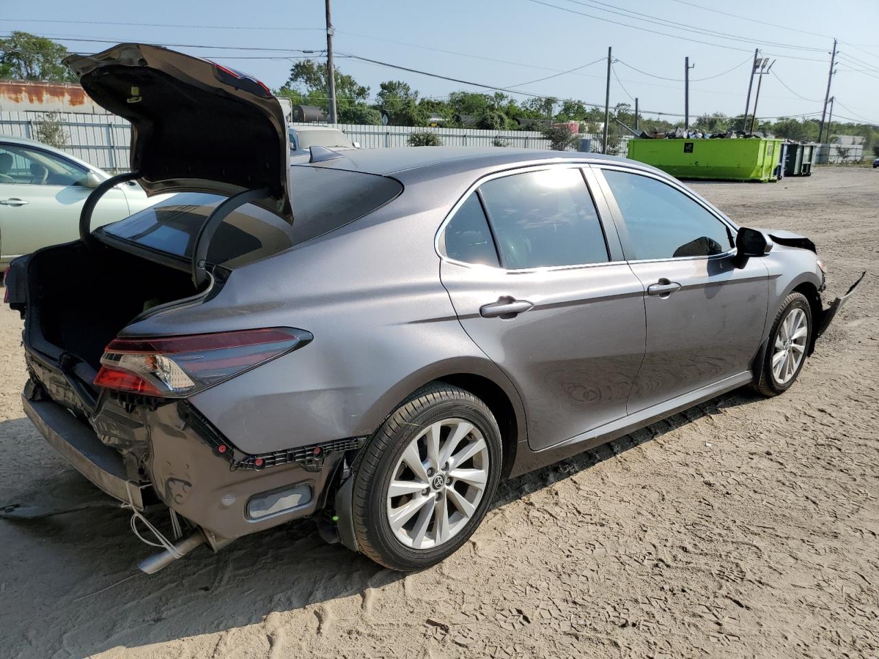 2022 TOYOTA CAMRY LE VIN:4T1C11AKXNU631401