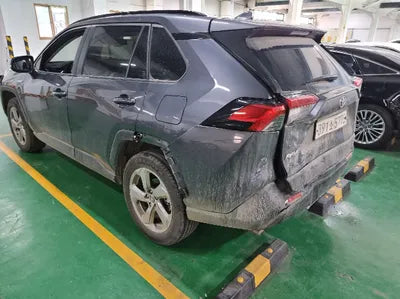 2021 Toyota RAV4 JTMW2RFV3MD095857 VIN:JTMW2RFV3MD095857