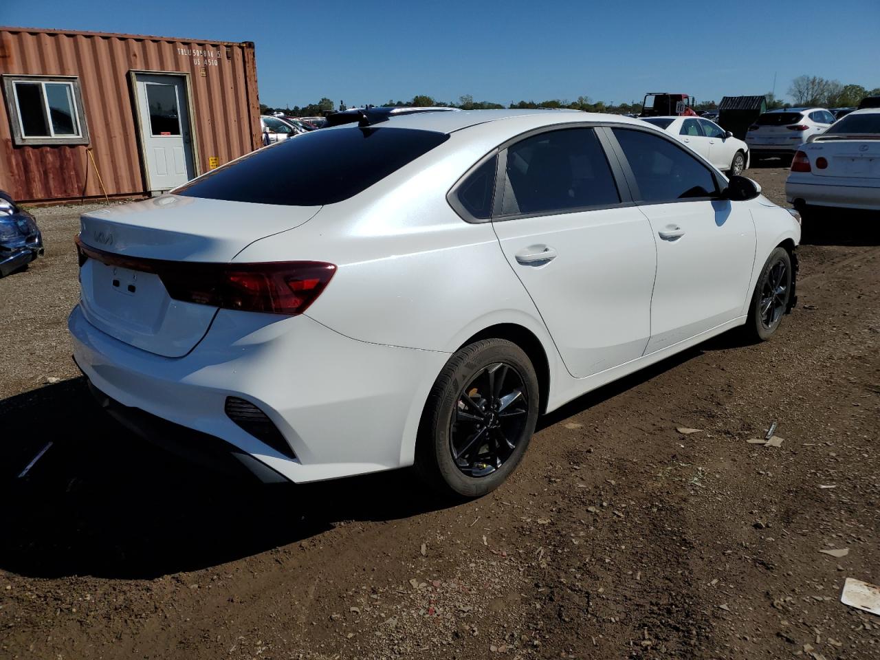 2022 KIA FORTE FE VIN:3KPF24AD2NE503055