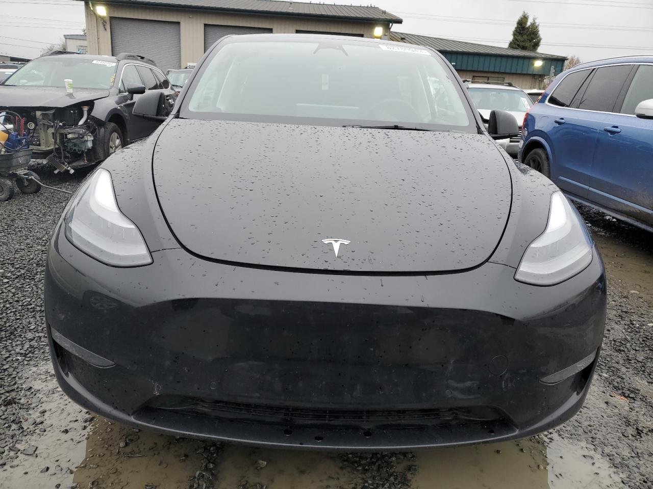 2022 TESLA MODEL Y  VIN:7SAYGDEF4NF490053