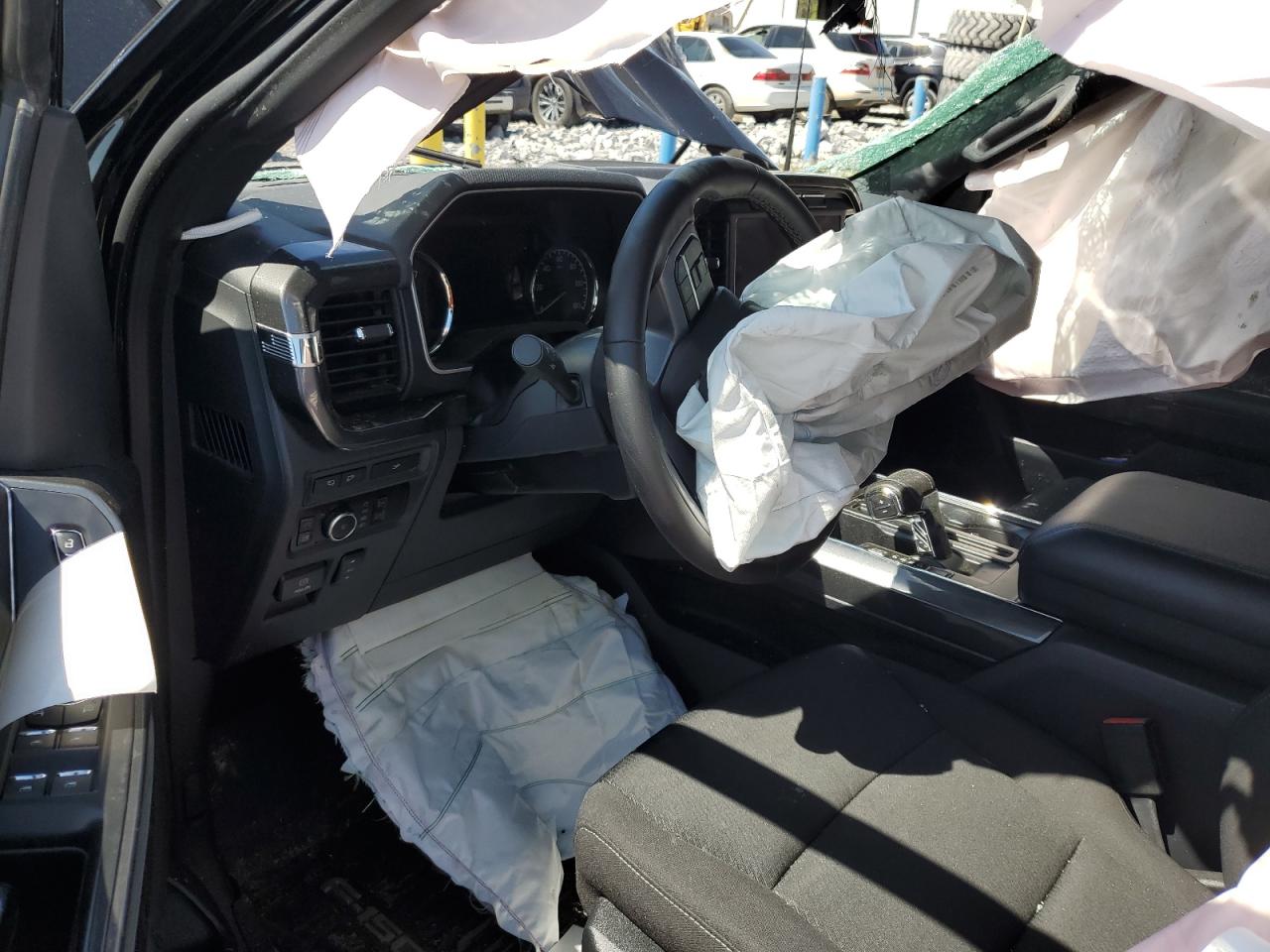 2023 FORD F150 SUPERCREW VIN:1FTFW1ED1PFB10685