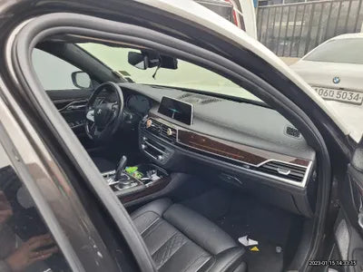 2016 BMW 750 WBA7F2100GG382262 VIN:WBA7F2100GG382262