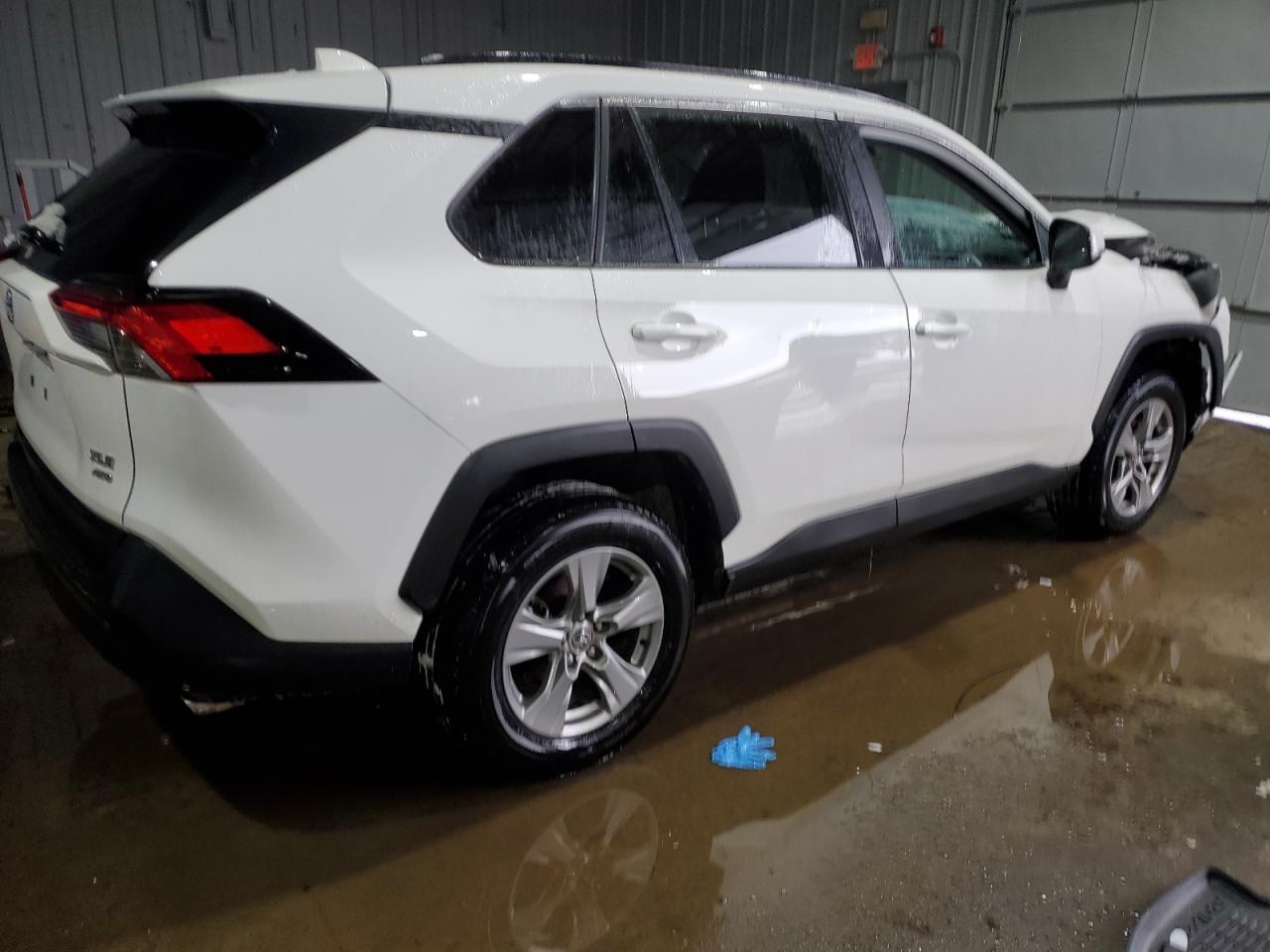 2024 TOYOTA RAV4 XLE VIN:2T3P1RFVXRC459730