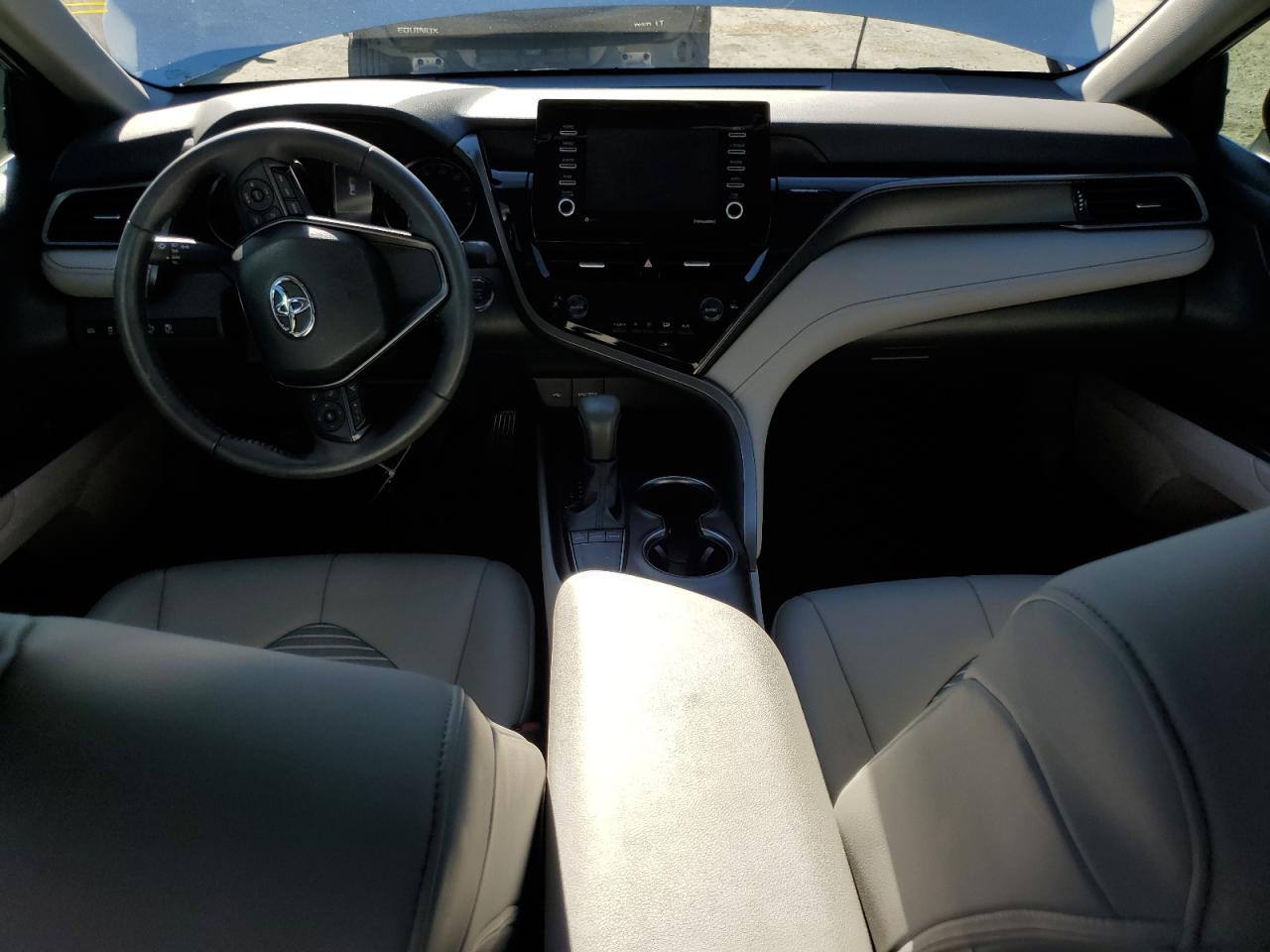 2022 TOYOTA CAMRY SE VIN:4T1T11AK2NU623616