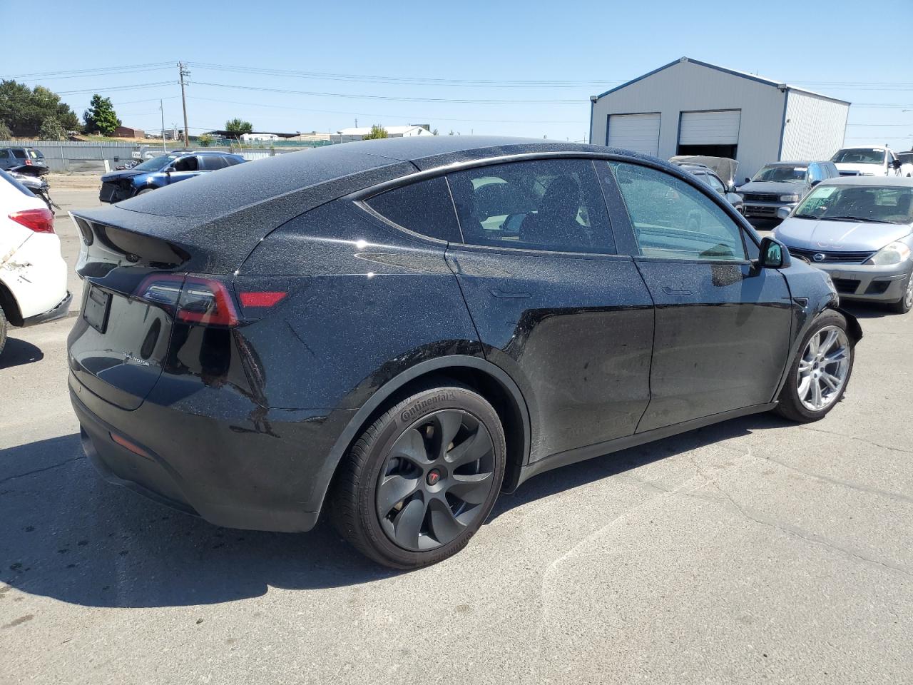 2023 TESLA MODEL Y  VIN:7SAYGDEE9PF686242