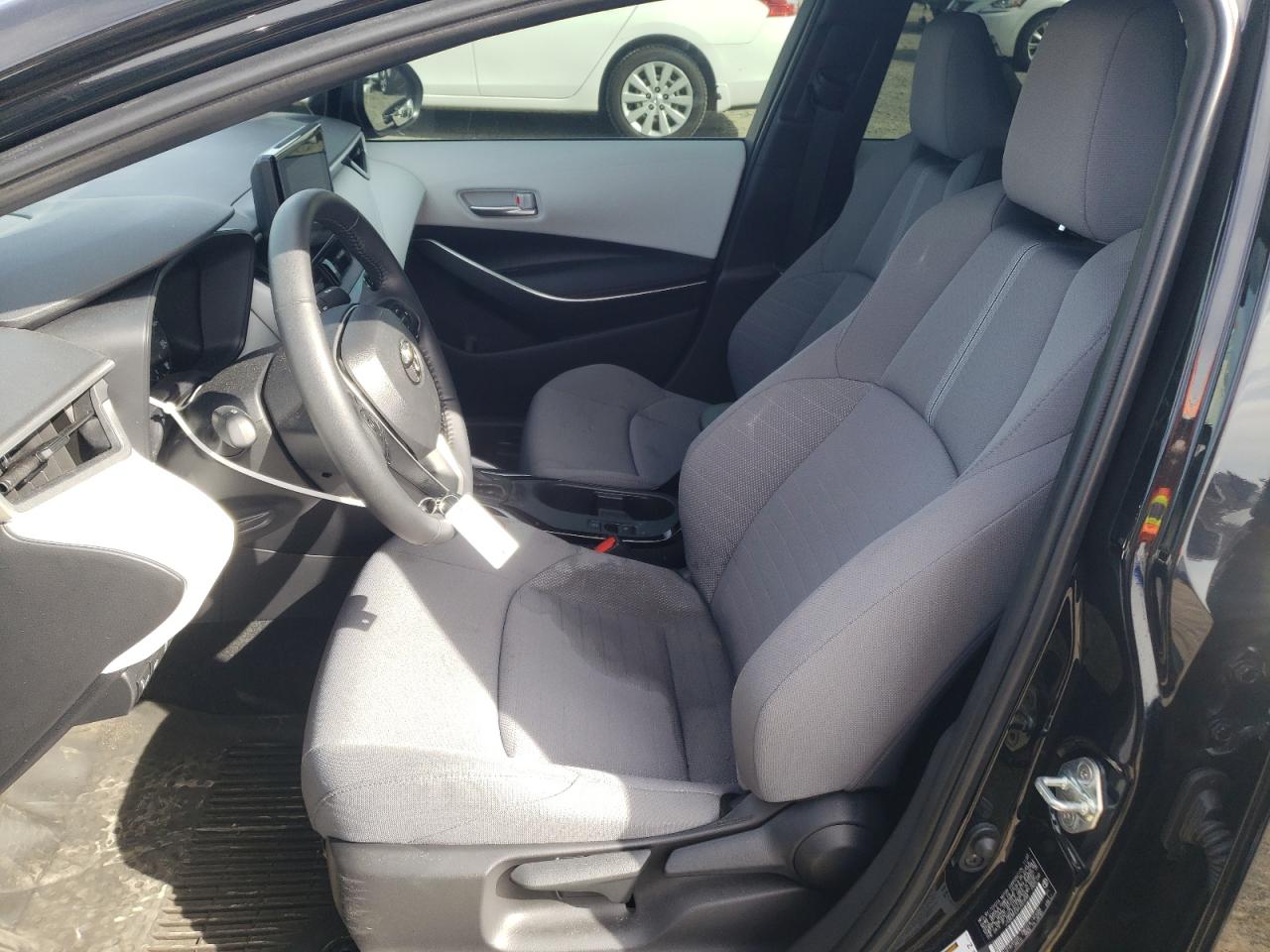 2024 TOYOTA COROLLA LE VIN:JTDBCMFE6RJ023588