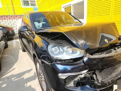 2016 Porsche Cayenne VIN: